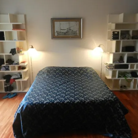Loverome Guest house *